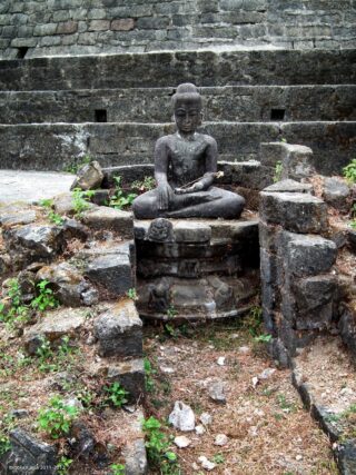 Ratanabon Pagoda
