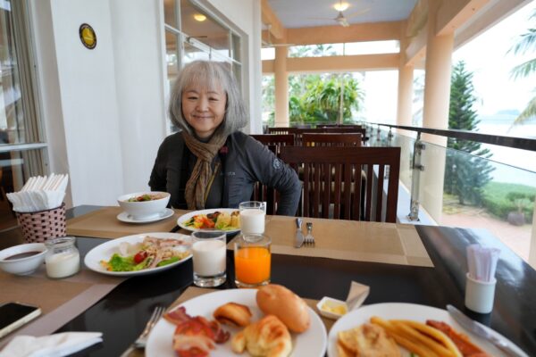Century riverside hotel Hue