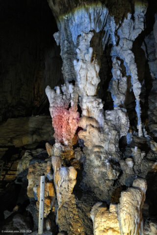 Nam Lod Cave